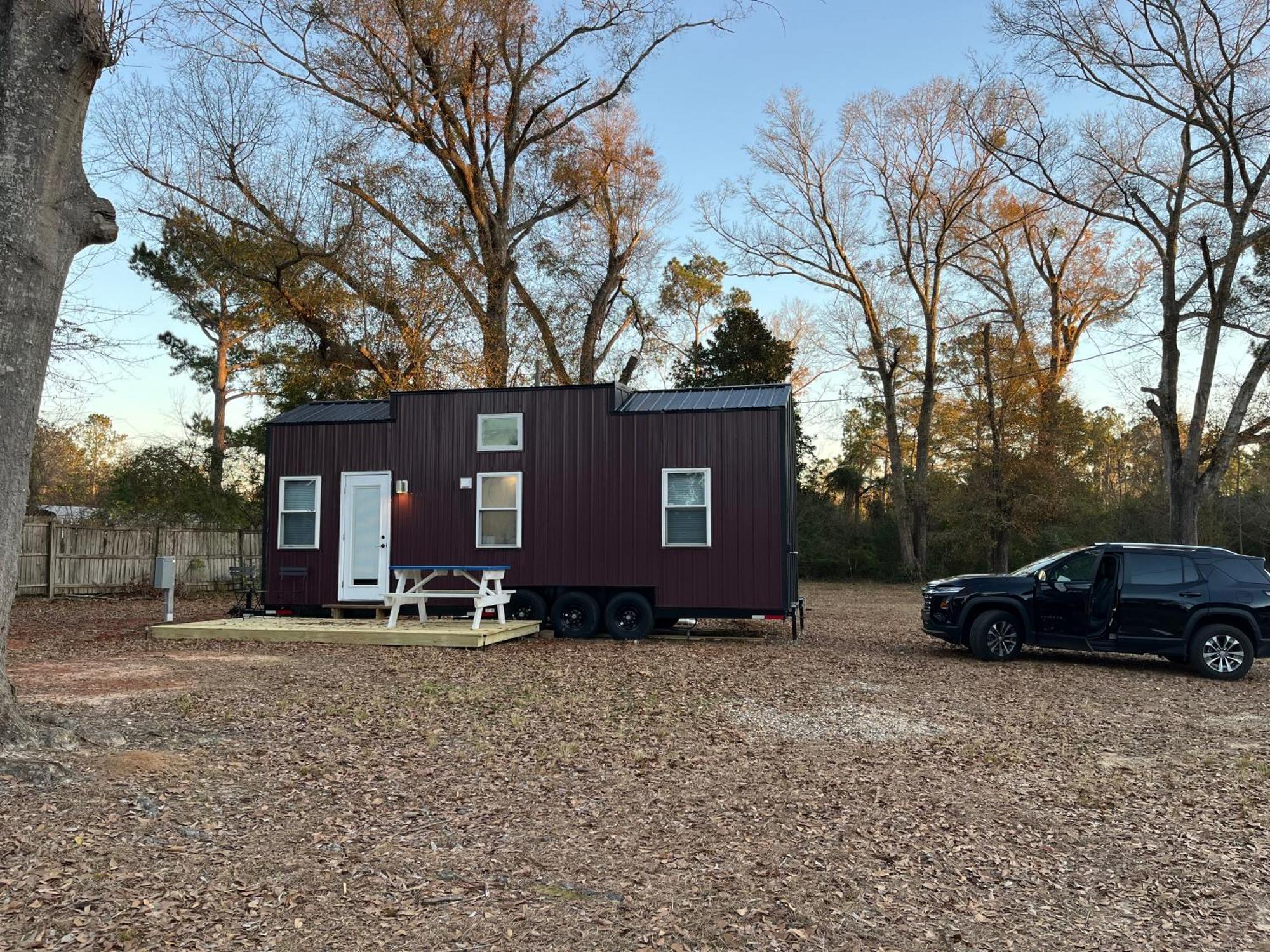 The Mockingbird Tiny Home ペリー エクステリア 写真